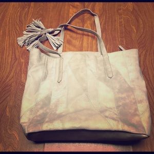 Extra Large Shoulder Bag
